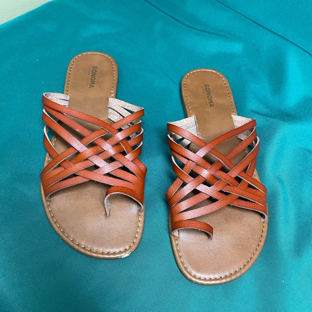 Sonoma Women's Tan Strappy Sandals